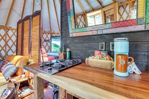 Apartment (0 Bedroom) | Interior