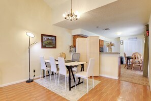 House (3 Bedrooms) | Interior - Houston Area Home w/ Yard - 5 Mi to Sugar Lakes! (Stafford)