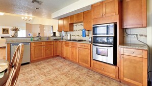Casa (3 Bedrooms) | Parte interna