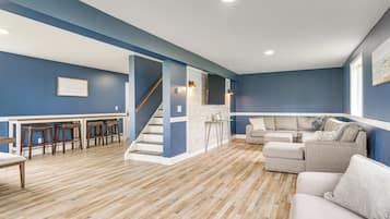 House (Multiple Bedrooms) | Interior
