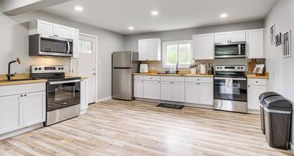 Spacious Oswego Home: 6 Mi to Fort Ontario!