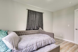 House (Multiple Bedrooms) | Interior