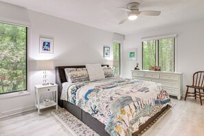 Casa (3 Bedrooms) | 3 dormitorios, escritorio, espacio para trabajar con un portátil