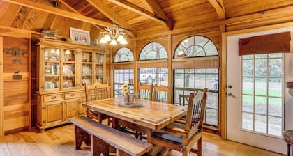 Tumbling Shoals Cabin < 1 Mi to Beaches & Boating!