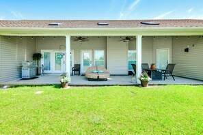 House (3 Bedrooms) | Interior - Family-friendly Eufaula Area Home w/ Boat Parking! (Abbeville)