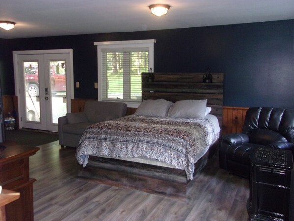 1 bedroom, WiFi, bed sheets