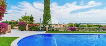 Villa Sierra Sea Views Quesada with private swimming pool