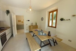 Dining - Foresto holiday house Vallombrosa wifi nature (raggioli)