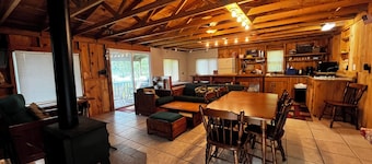 Riverside Retreat on 425' of Allegheny River frontage with large, flat area