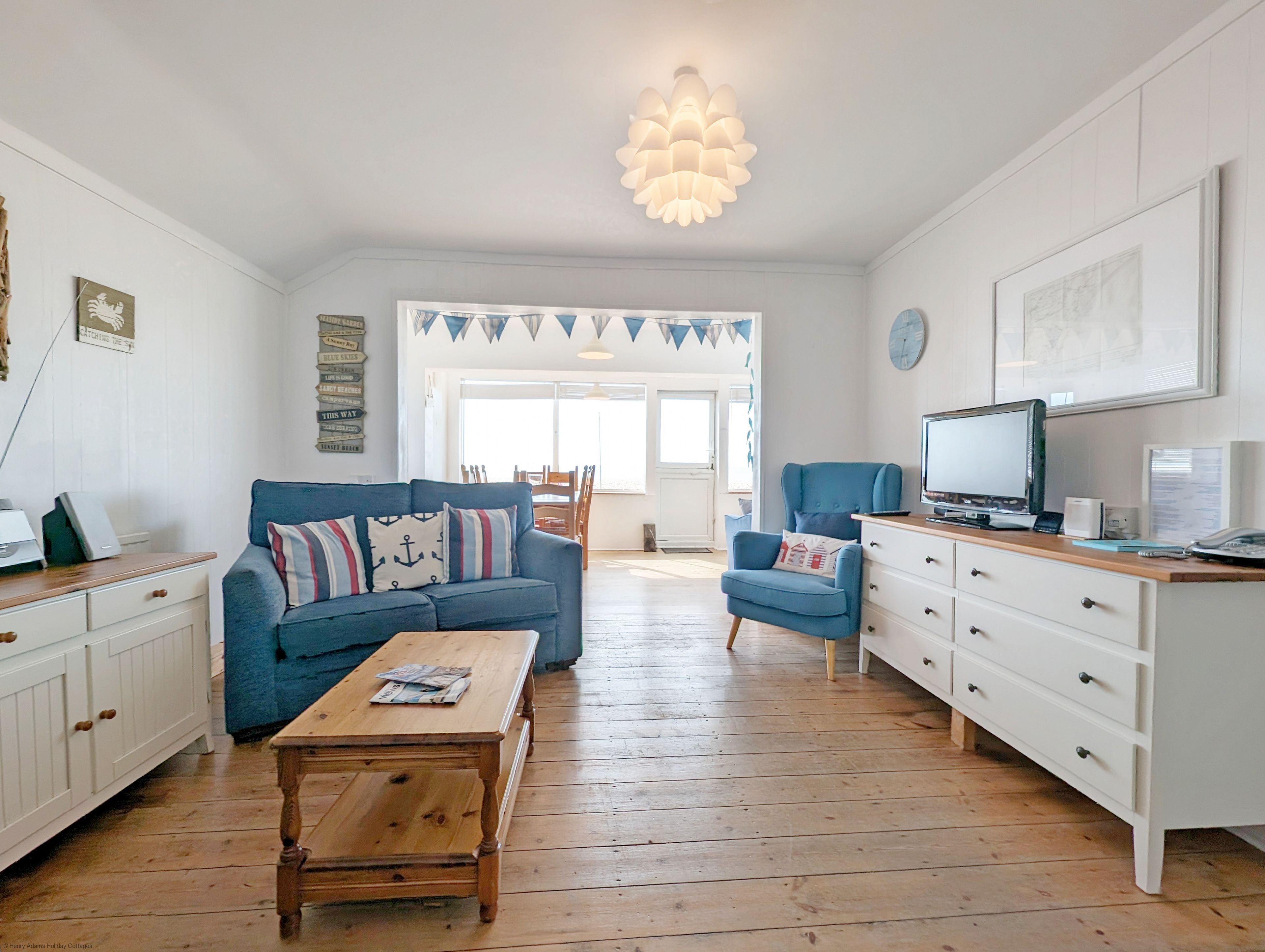 Smart TV, DVD player