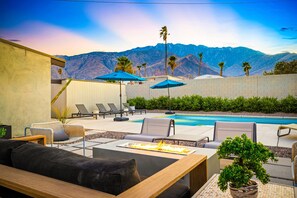 Terrace/patio - 20% Off April 23-25! Amazing Views -Pool, Hot Tub (Palm Springs)