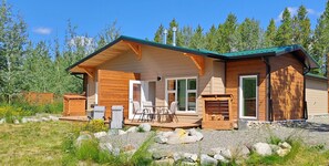 Exterior - Yukon Hot Springs Villa #33 (Whitehorse)