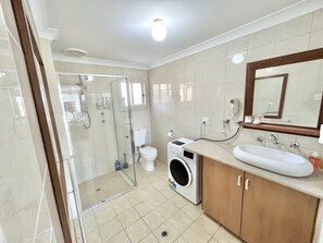 Haartrockner, Handtücher