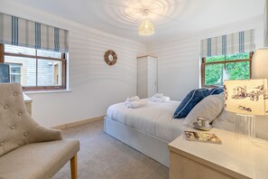 2 bedrooms, free WiFi, bed sheets