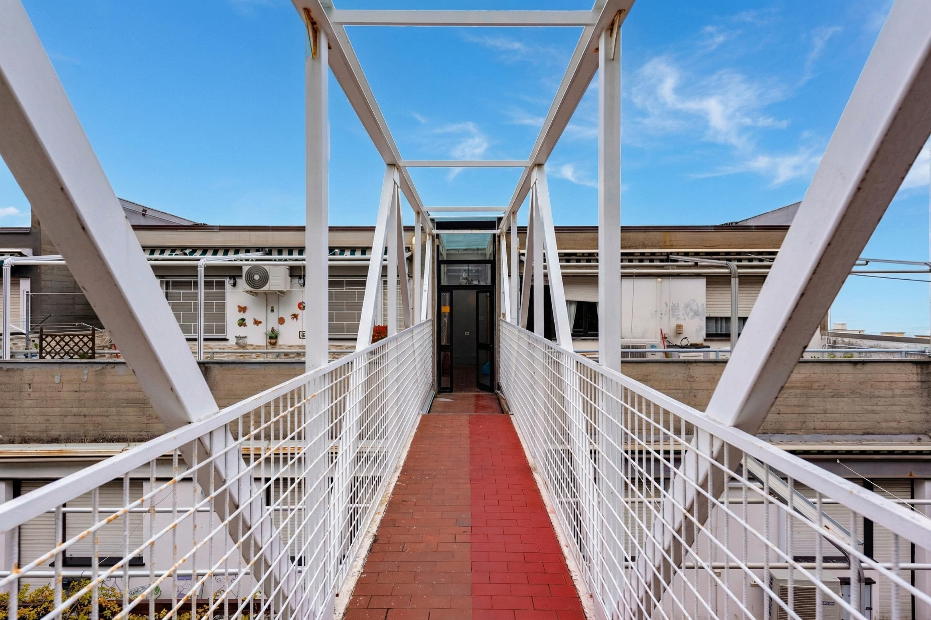 Standard-Apartment, Mehrere Schlafzimmer (Acqua Marina 800m from the sea) | Unterkunftsgelände