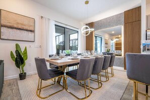 Dining - 6139PG-The Best Home and Location Near Disney (Orlando)