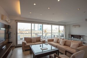 2 bedrooms, Internet - Dique Madero Amazing 2 Bedroom in Puerto Madero (Buenos Aires)
