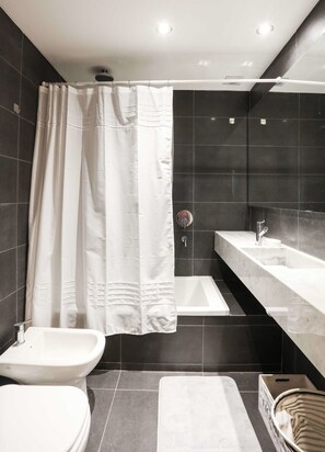 Apartment | 1 bedroom, Internet - Nomad Modern 1 Bedroom in Palermo Hollywood (Buenos Aires)