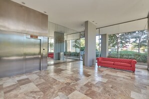 Apartment | 1 bedroom, Internet - Torre Montagna I Stylish 1BR With Balcony in Nu ez (Buenos Aires)