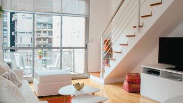 1 habitación y acceso a internet