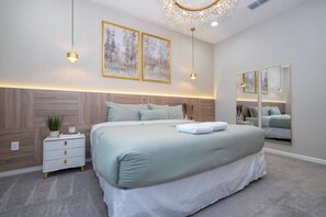 6 bedrooms, iron/ironing board, WiFi, bed sheets - 5949PG-The Best Home Perfect Resort Near Disney (Orlando)