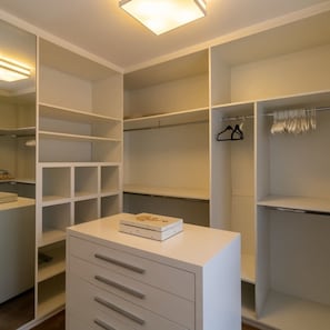 Apartment | 1 bedroom, Internet - Jardins Vintage I Chic 1-br Office in Jardins (São Paulo)