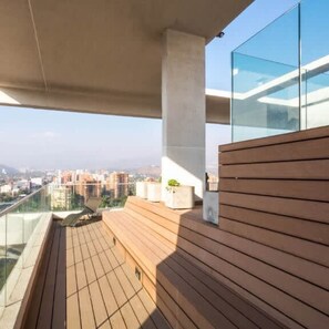 House - Kennedy Modern 2 Bed Apt in Las Condes (Santiago)