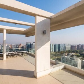 House | 2 bedrooms, Internet - Kennedy Modern 2 Bed Apt in Las Condes (Santiago)