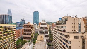 Room - Carmencita St I Classic 1 Bedroom Apartment in El Golf (Santiago)
