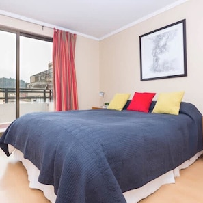 1 bedroom, Internet - Carmencita St I Classic 1 Bedroom Apartment in El Golf (Santiago)