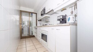 Unclassified image, 4 of 34, button - Carmencita St I Classic 1 Bedroom Apartment in El Golf (Santiago)