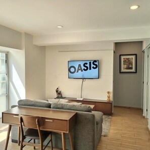 Apartment | 2 bedrooms, Internet - Blue Beach - Beautiful 2 Bed Apt in Polanco (Mexico City)