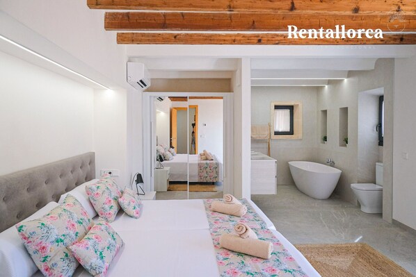 3 bedrooms, free WiFi, bed sheets