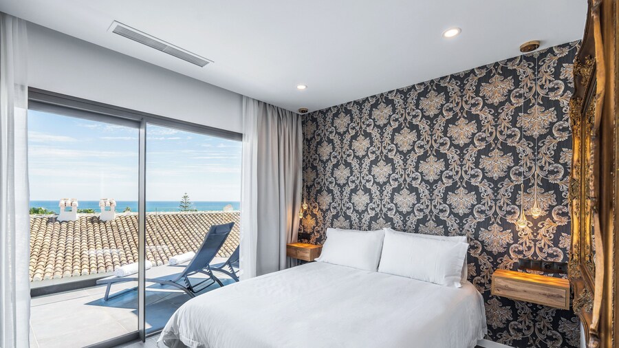 The Orange House Boutique Hotel
