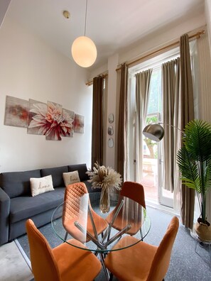 Family Studio, Ensuite (Quad ) | Lounge