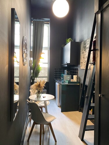 Modern studios Close to Hyde Park