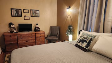 4 Schlafzimmer, Bügeleisen/Bügelbrett, kostenloses WLAN, Bettwäsche