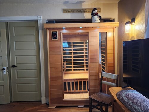 Two Bedrooms Main Floor  One King Size Bed.  The Other Bedroom a Queen Size Bed