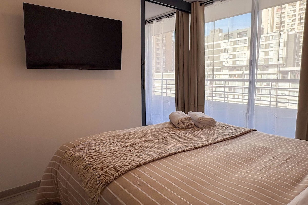Appartement supérieur | 1 chambre, literie de qualité, lit avec matelas en mousse à mémoire