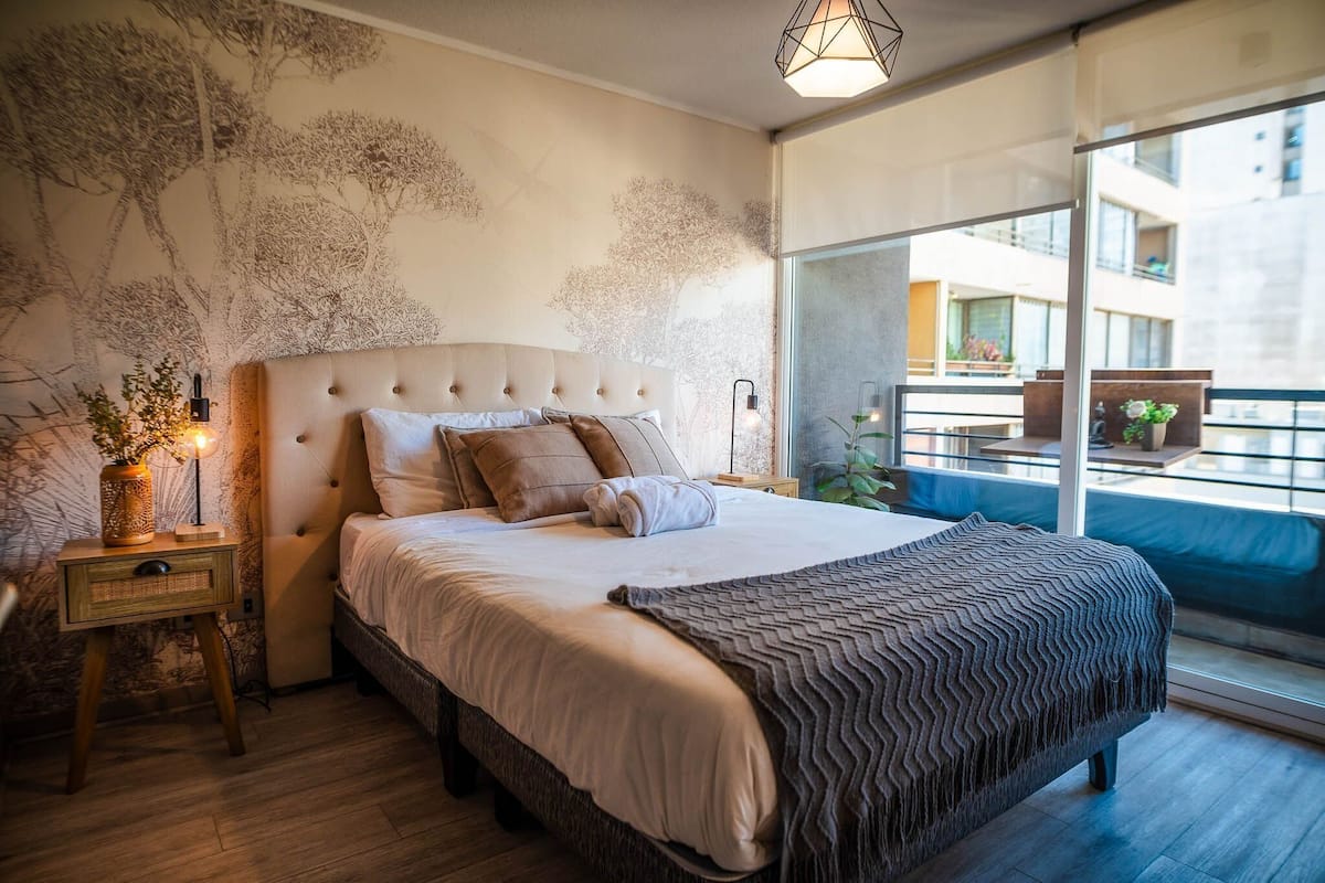 Appartement, 2 chambres, balcon, vue ville | Literie de qualité supérieure, couette en duvet d'oie