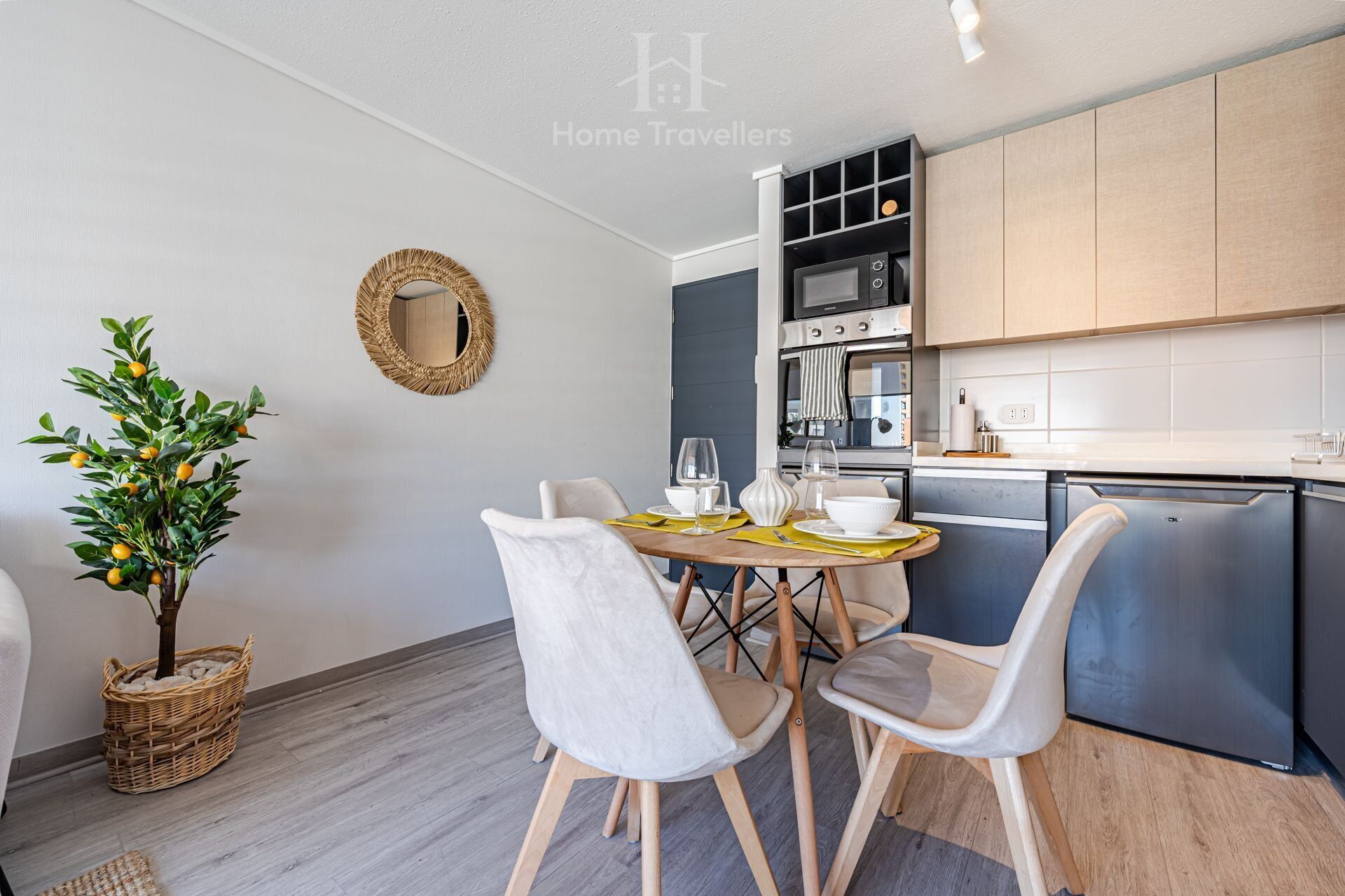 Apartment (1109) | Dining