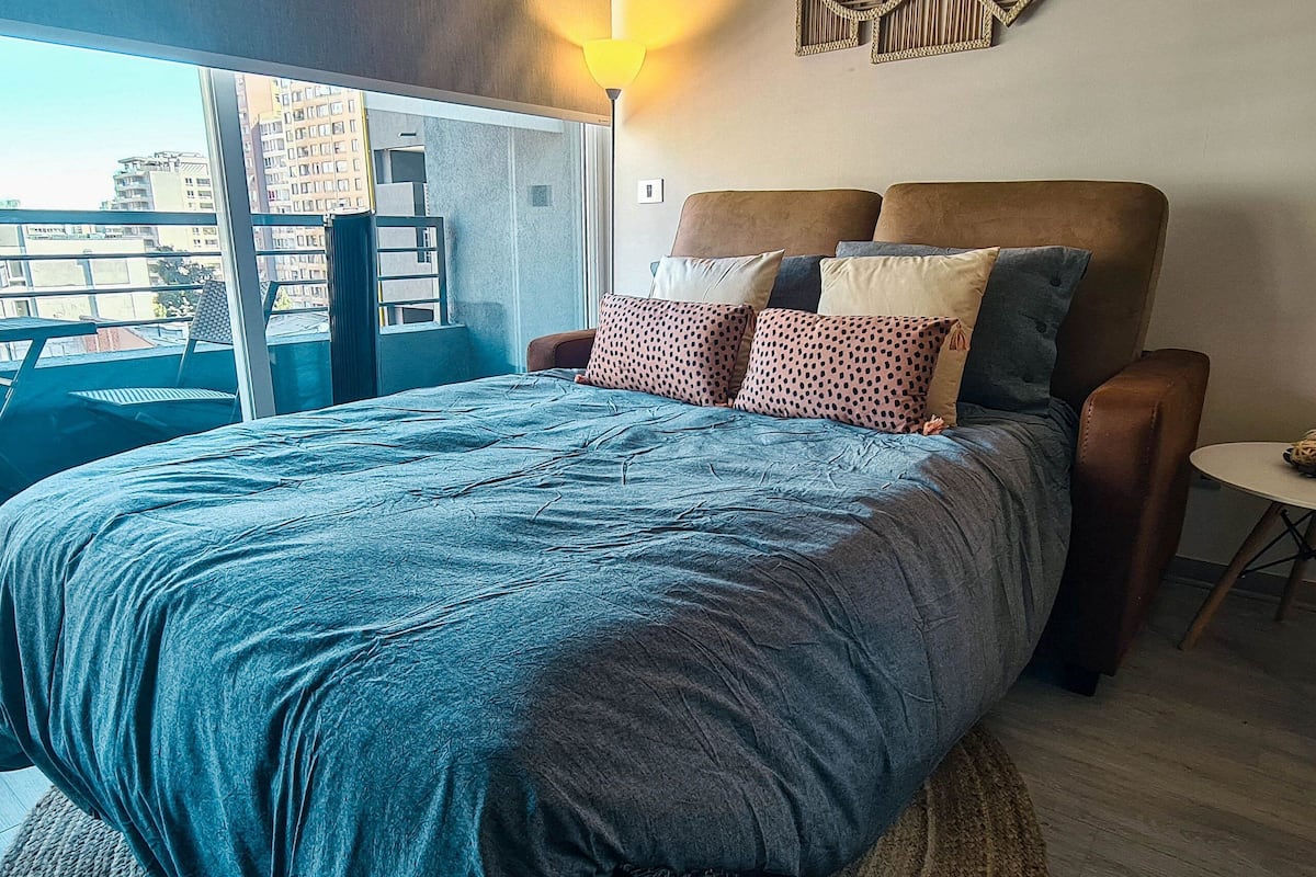 Apartment | 1 bedroom, premium bedding, memory foam beds, individually decorated