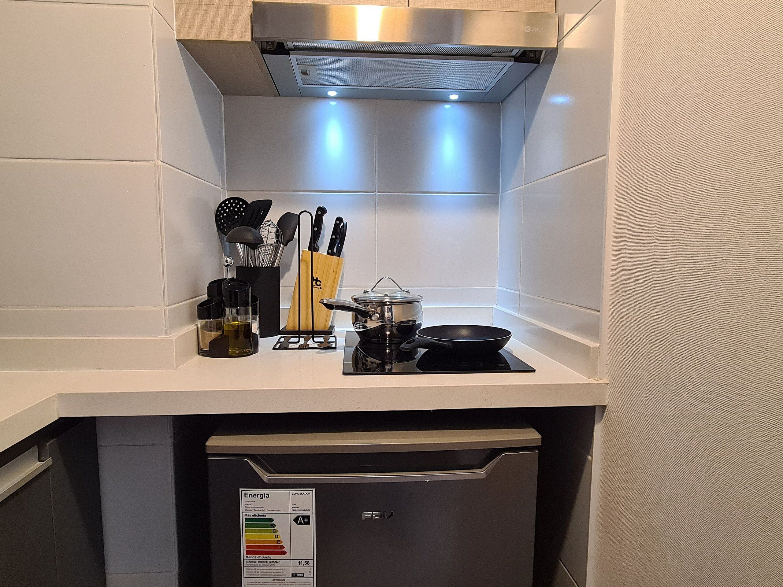 開放式客房 | 私人廚房 | 大型冰箱、微波爐、烤箱、爐台