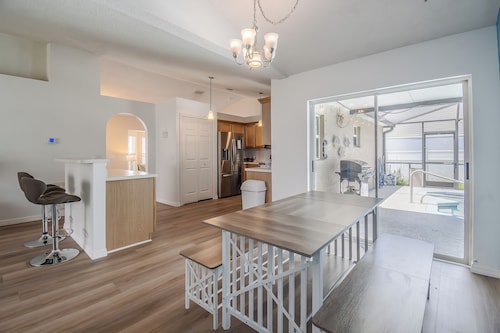 Disney Castle Cove - Private Pool & Community Boat Ramp close to Legoland