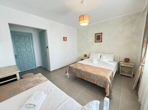 Habitación | Escritorio y wifi gratis