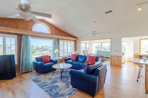 TV - Spacious oceanside 5BR Corolla home w/ pool & hot tub just 250' to the beach! (Corolla)