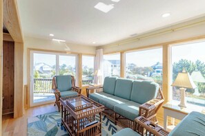 TV - Spacious oceanside 5BR Corolla home w/ pool & hot tub just 250' to the beach! (Corolla)