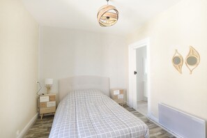 2 Schlafzimmer, Bügeleisen/Bügelbrett, kostenloses WLAN