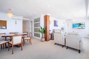 TV - Torre Principado 5-E Apartment Levante Beach (Benidorm)
