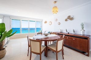 Dining - Torre Principado 5-E Apartment Levante Beach (Benidorm)
